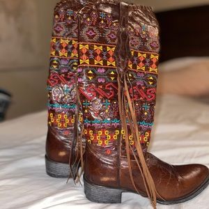 Women’s 8.5 Johnny Ringo Fringe Boots